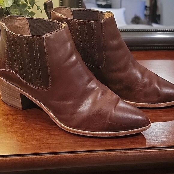 madewell Shoes - Madewell Brown Leather Ankle Boots Sz 9